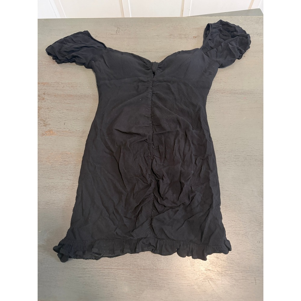 B. Darlin Black Ruched Mini Dress Short Puff Sleeve Ruffle Hem Sweetheart Neck